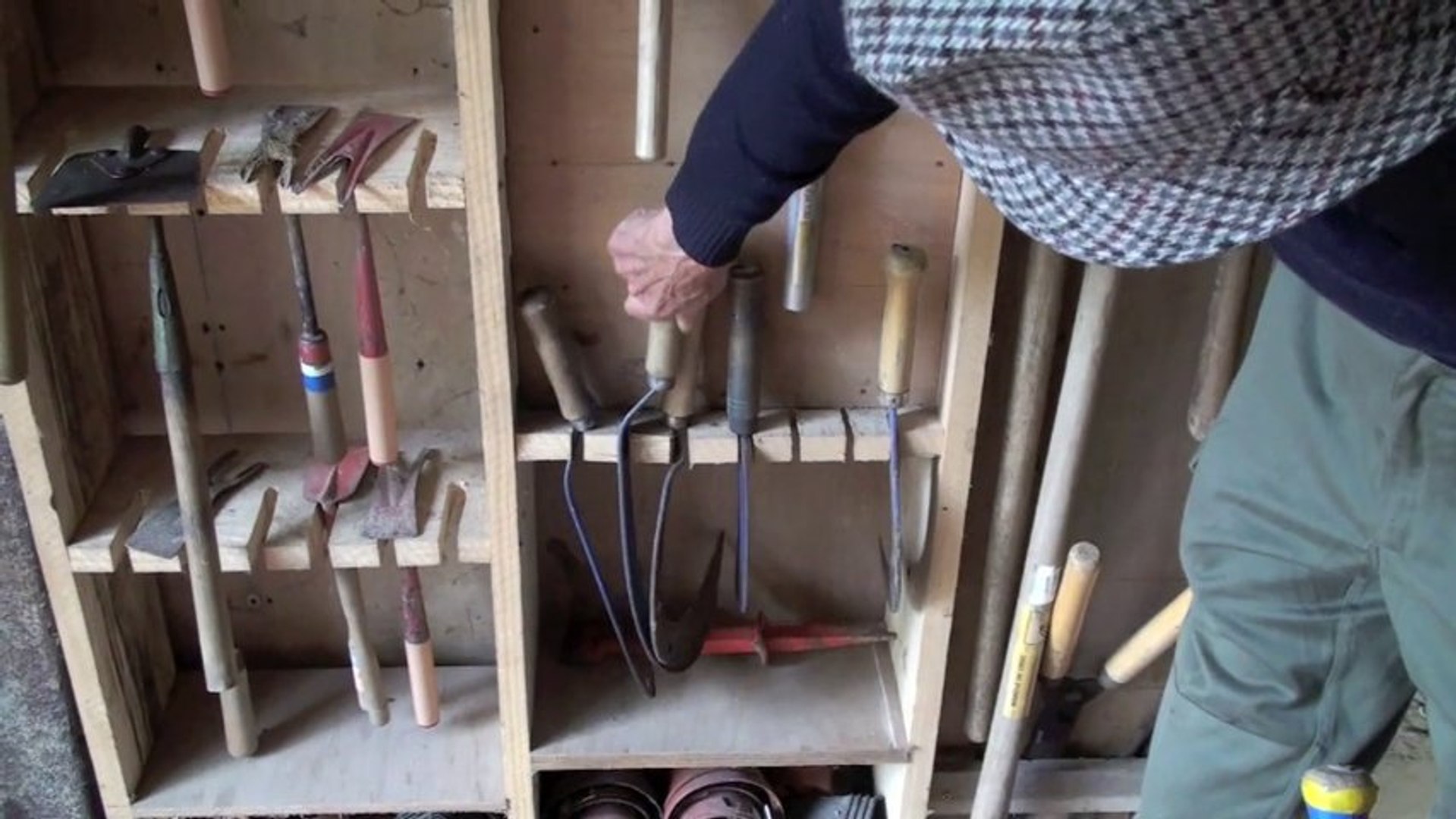 Fabriquer un porte-outil de jardin - Jardinage