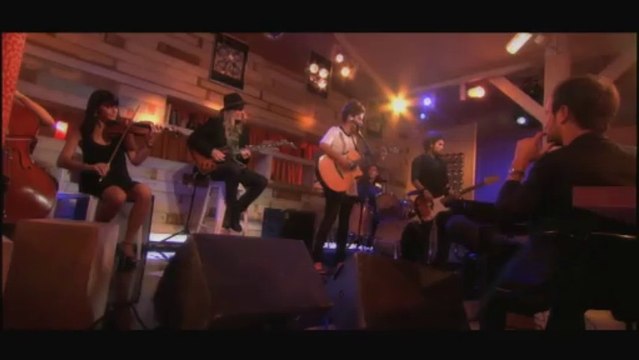 Katie Melua chante I Will Be There dans C à vous