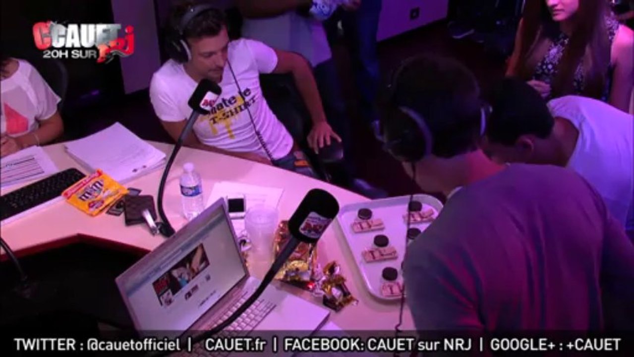 Le grand défi double Oréo, les tapettes à souris ! - C'Cauet sur NRJ