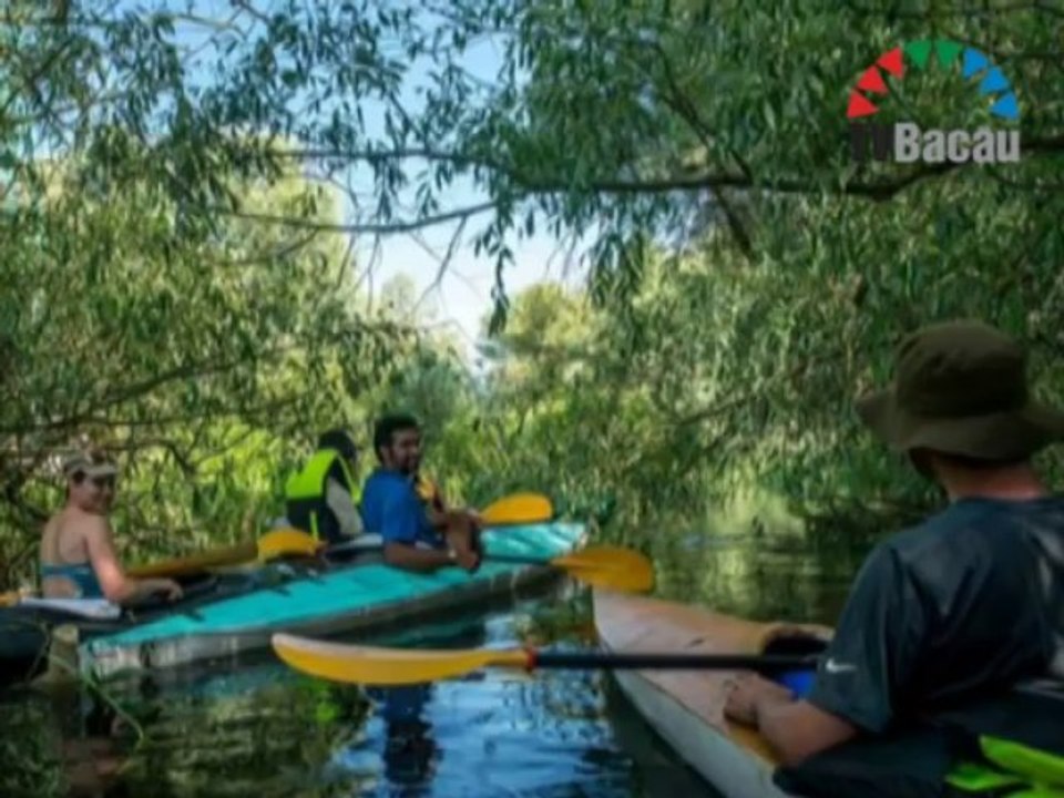 Si-a facut singur caiac