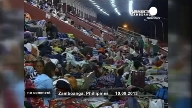 Philippines: combats entre soldats et... - no comment