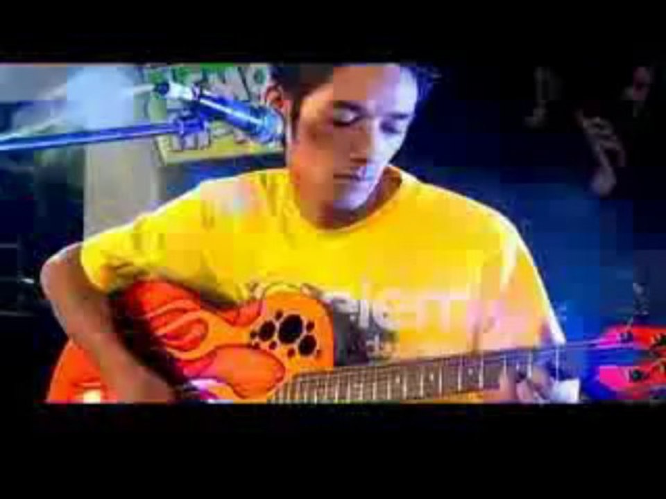 ေနခ်င္တာ မင္းအနား - YouTube