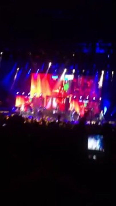 Jonas Brothers- That's Just The Way We Roll [Los Angeles, CA August 16,  2013]