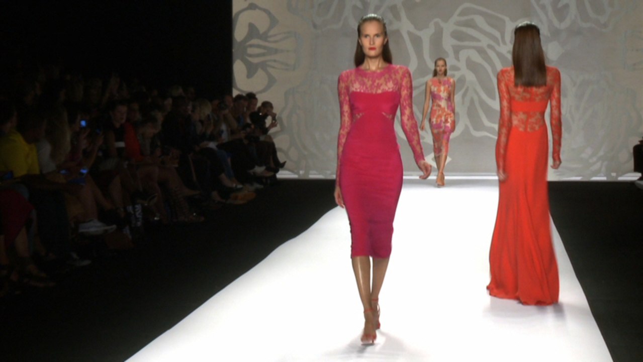 Stunning Models In The Hottest New Clothes At MB Fashion Week