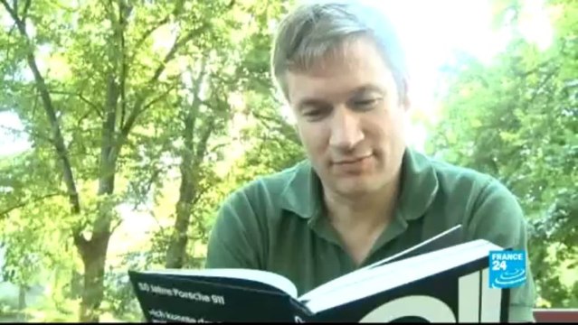 BUSINESS DAILY - Porsche 911 celebrates 50 years since its first introduction