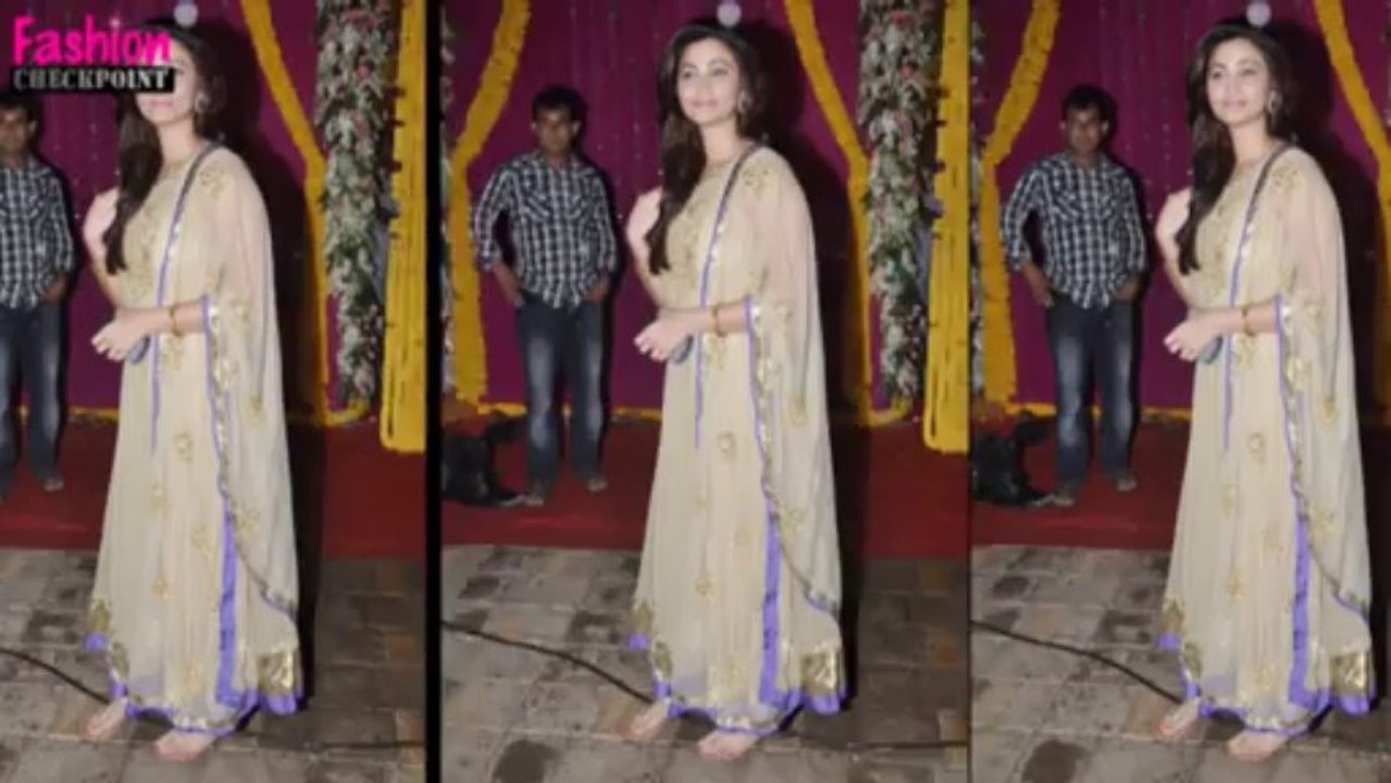 Katrina Kaif's NO MAKEUP Look at Salman Khan's Ganpati Visarjan