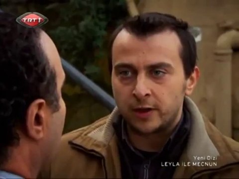 Leyla ile mecnun mecnun erdal bakkalı leyla sanıp konuşursa