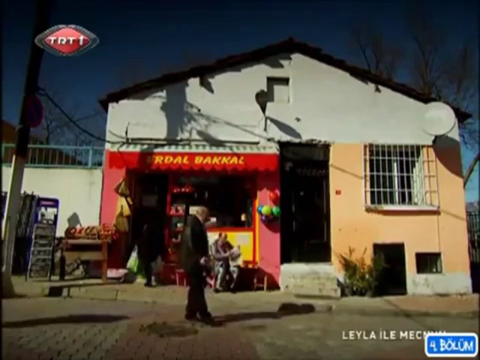 Leyla ile Mecnun - En Komik Sahneler (3)