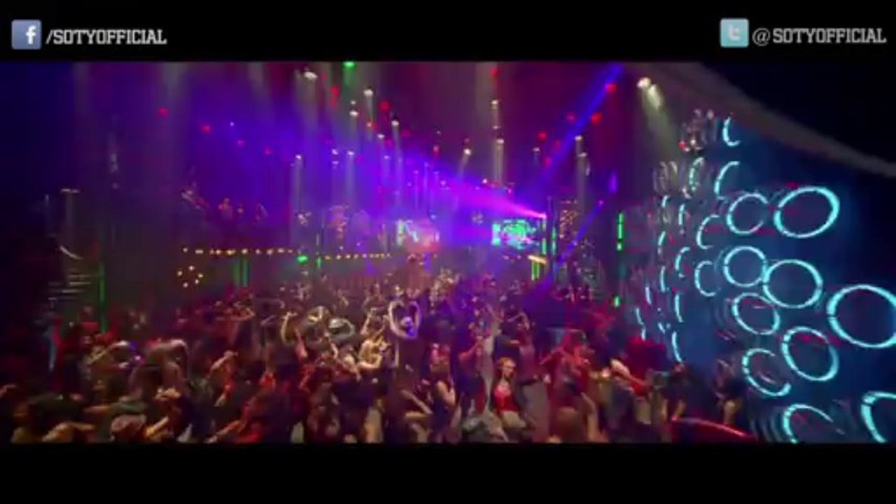 Student of The Year - Official Trailer | Sidharth Malhotra, Alia Bhatt & Varun Dhawan