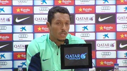 Adriano cree que es "imposible" renunciar a la filosofía táctica del Barça