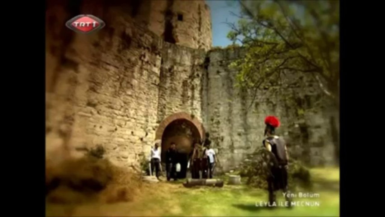 Leyla ile Mecnun Barbar Mecnun Ardaya karşı