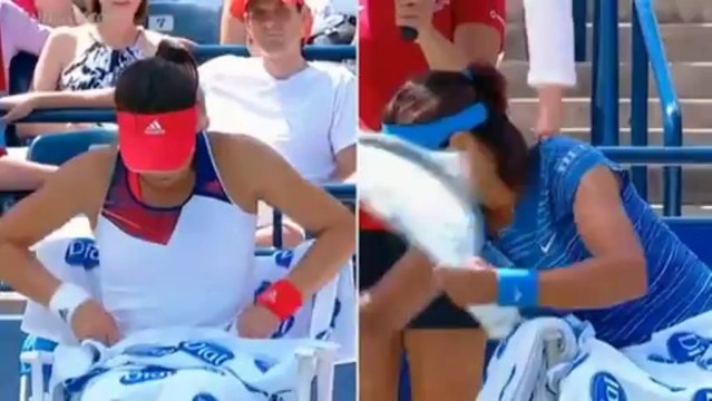 Sorana Cirstea - Li Na (Toronto 2013 - SF) Part 2