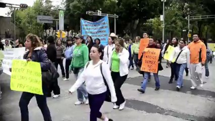 Professores protestam no México