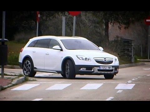 Opel Insignia Cross Four 2.0 CDTi biturbo de 195 cv