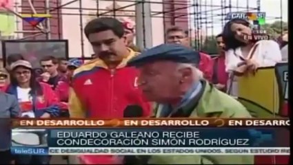 (Vídeo) Presidente Maduro condecora a Eduardo Galeano con presea Simón Rodríguez