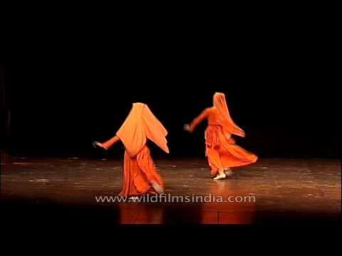 Armenian group performance in Delhi