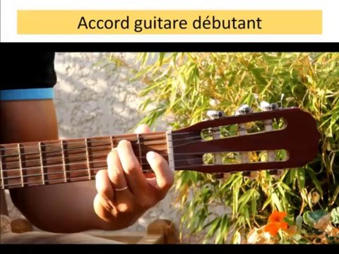 Cours Guitare Débutant : Accord de Mi mineur - Em - (Facile à faire)