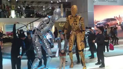 Salon Francfort 2013 : des robots s'invitent sur le stand Toyota
