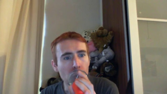 Wiwi égratigne les patineurs de Clarika