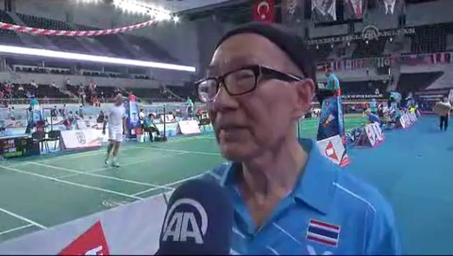 78 yaşında hala kortlarda