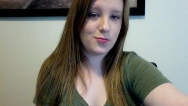 Face Makeup: Blush, highlighter, pressed powder..