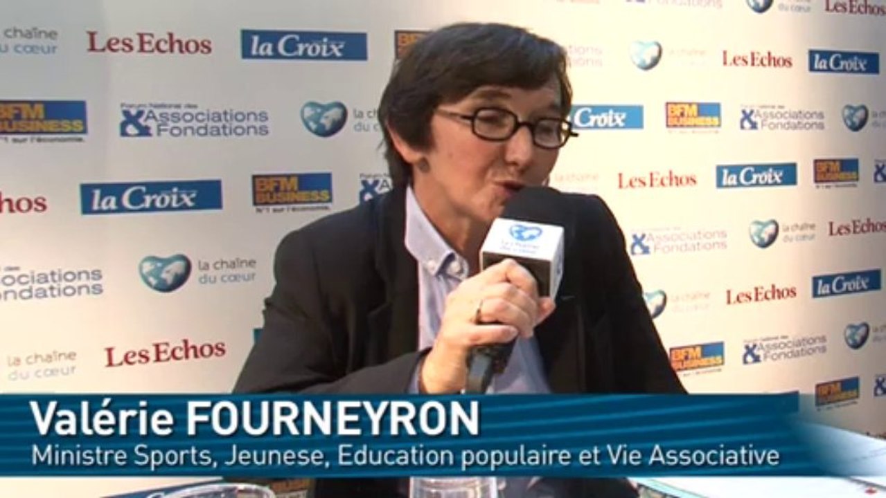 Valérie FOURNEYRON - Ministre des Sports, de la Jeunesse, de l'Éducation populaire et de la Vie associative