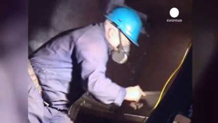 Employment drops In eurozone, but rate of decline slow