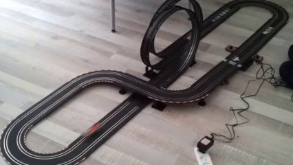 carrera speelgoed cars racebaan plus looping demo