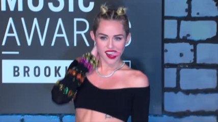 Miley Cyrus révèle que son image controversée a été inspirée par Britney Spears