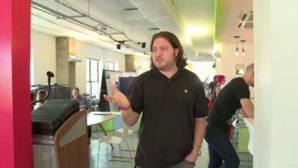 Expert: Twitter IPO a hot stock offering but with risks