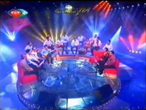 BERGÜZAR KORO-Karaova Düğünü Gece Kuruldu