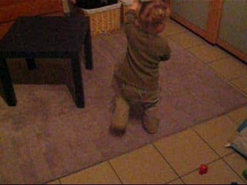 dancing Liou.MVI_0005