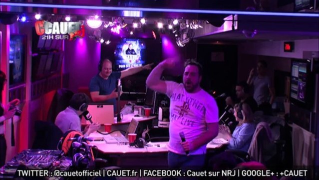 Jeu Reebok- Piètre doit faire 50 pompes avec un fromage au nez ! - C'Cauet sur NRJ