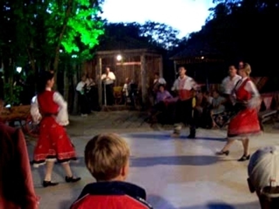 Dance traditionnelle bulgare