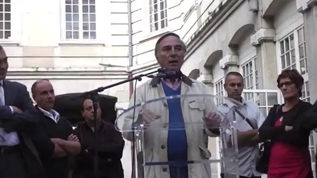 Alain Bougrain Dubourg, Président de la Ligue de Protection des Oiseaux inaugure une fresque animalière à Lyon