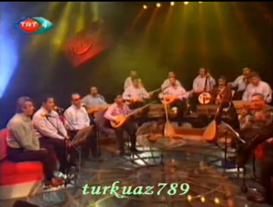 BERGÜZAR KORO-Bir Oda Yaptırdım Hurma Dalından