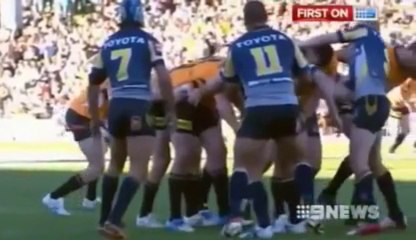 Rugby : un joueur bouffeur de kiki. Mais il est fou lui!