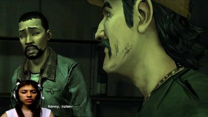 The Walking Dead Part 13 Yay! He's Dead! Girl Power :D (Ep. 2)