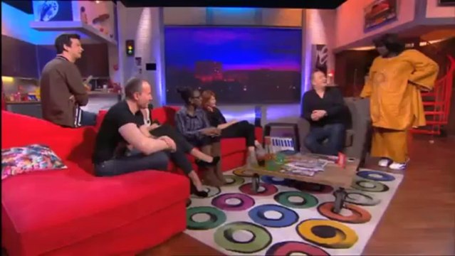 Mama Konakry et le striptease de Chartier - Bienvenue chez Cauet