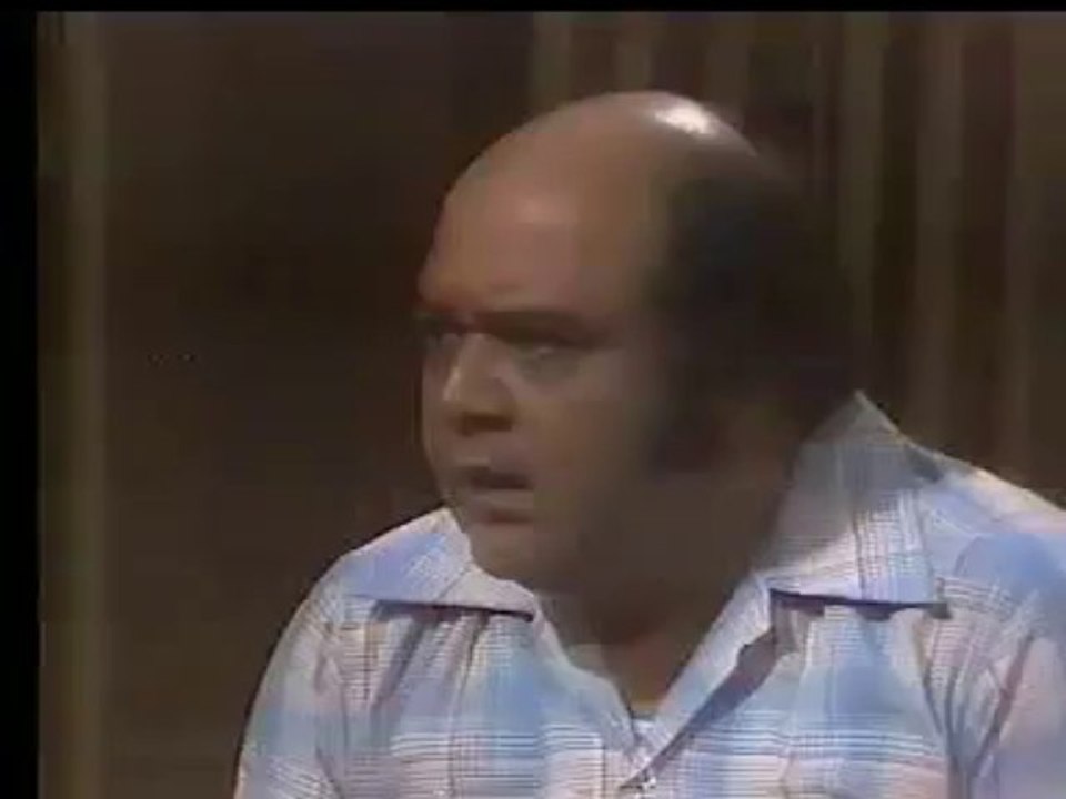 Alif Noon - Zakeera Andozi Illegal Hoarding Old Pakistani Classic Drama
