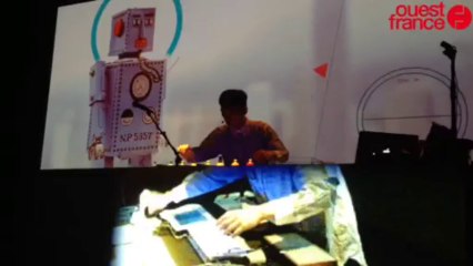 Digital Hug - Scopitone
