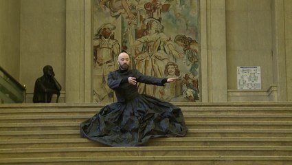 Vue sur les marches : Alban Richard