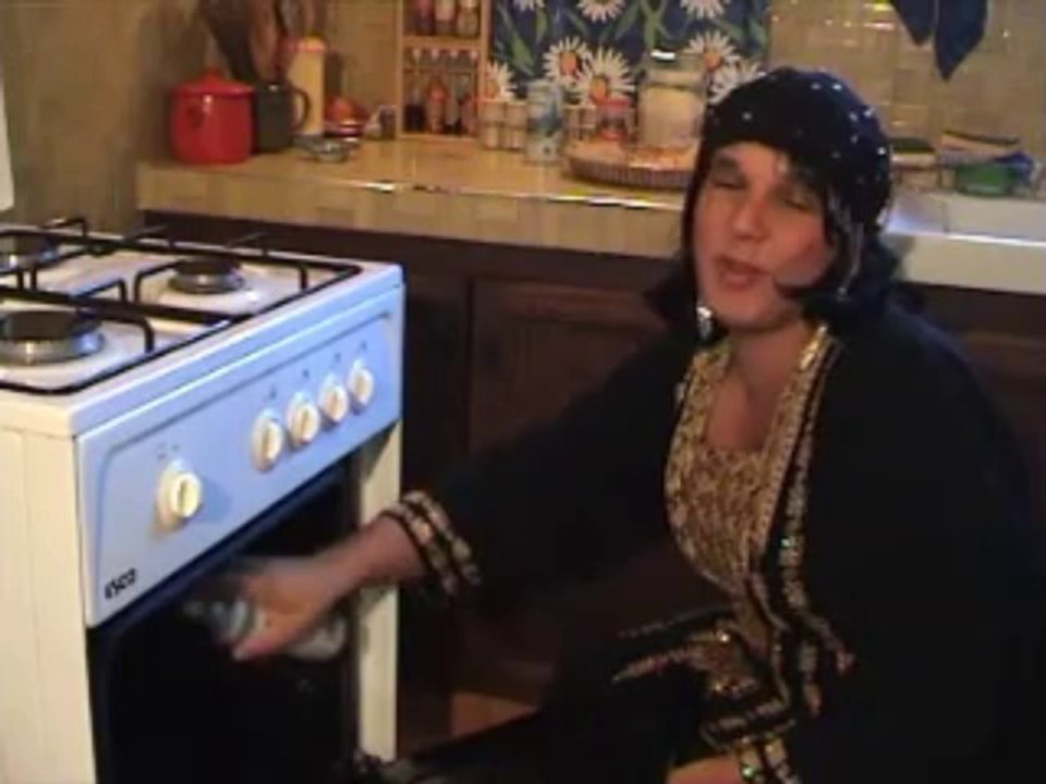 parodie pub decap four alice sapritch par rêver d'être une star