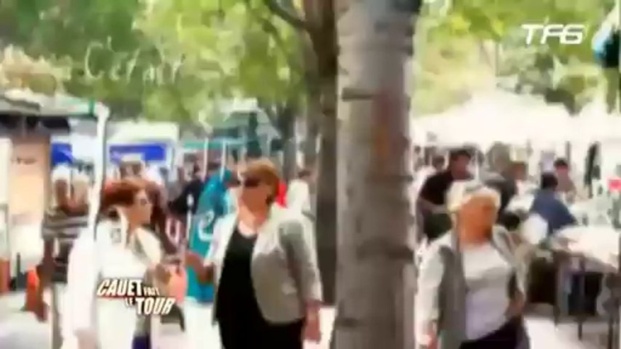 Cauet dans Plus Belle La Vie ! - Cauet Fait Le Tour de Marseille