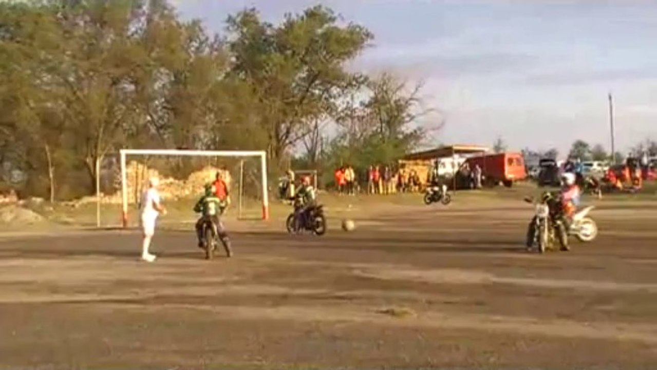 Чемпионат России 2013 "Спутник" - "Колос" 3 период 14 сентября 2013 г с.Октябрьское