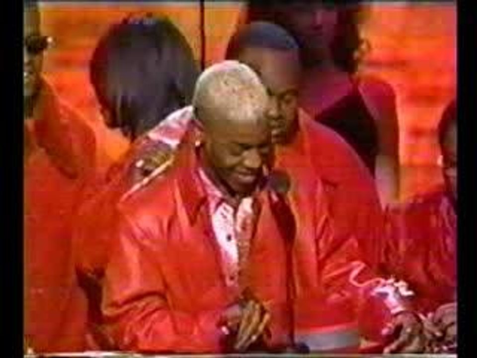 Aaliyah - (Live@ The Oscars)