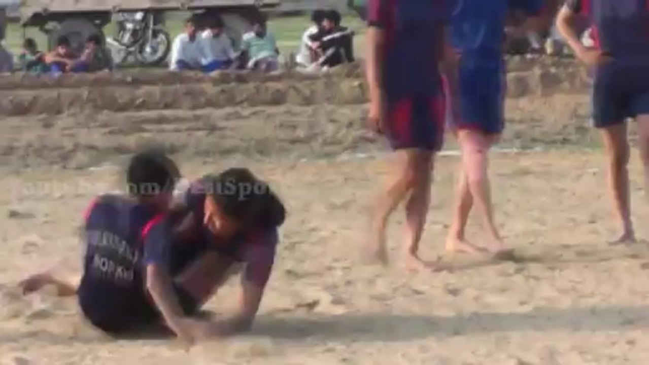 Catcher Best Catch 07 - FreeStyle Girls Kabaddi Tournament 2013 Match 10