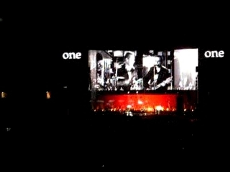 one U2 live