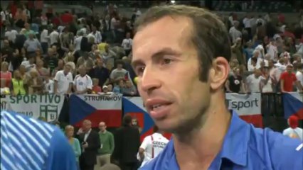 Czechs into 'special' final