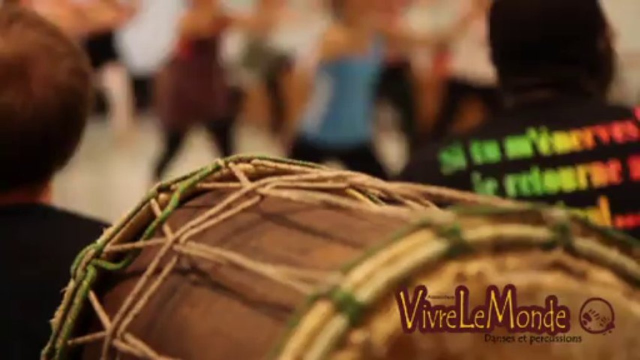 Cours danse africaine Mandingue à Brest - Association Vivre Le Monde - 02 98 40 26 92 / vivrelemonde.fr